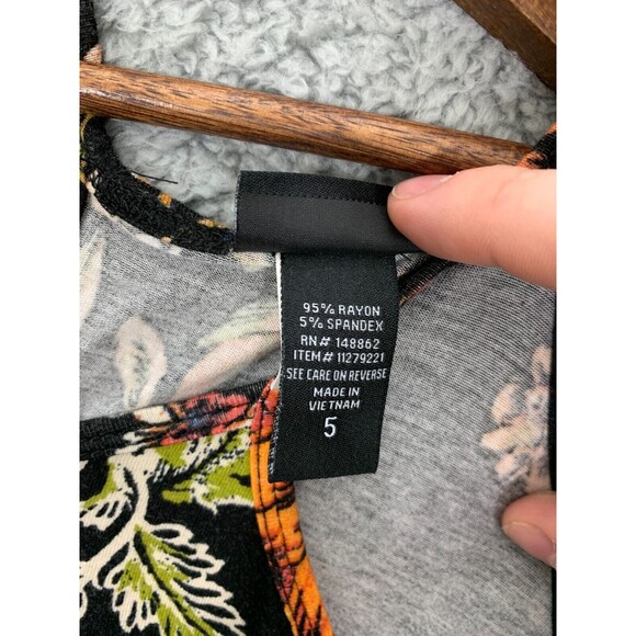 TORRID 5 Spaghetti Strap Black Orange Floral Tiered Tie-Neck Blouse Top Drapey - Picture 3 of 10